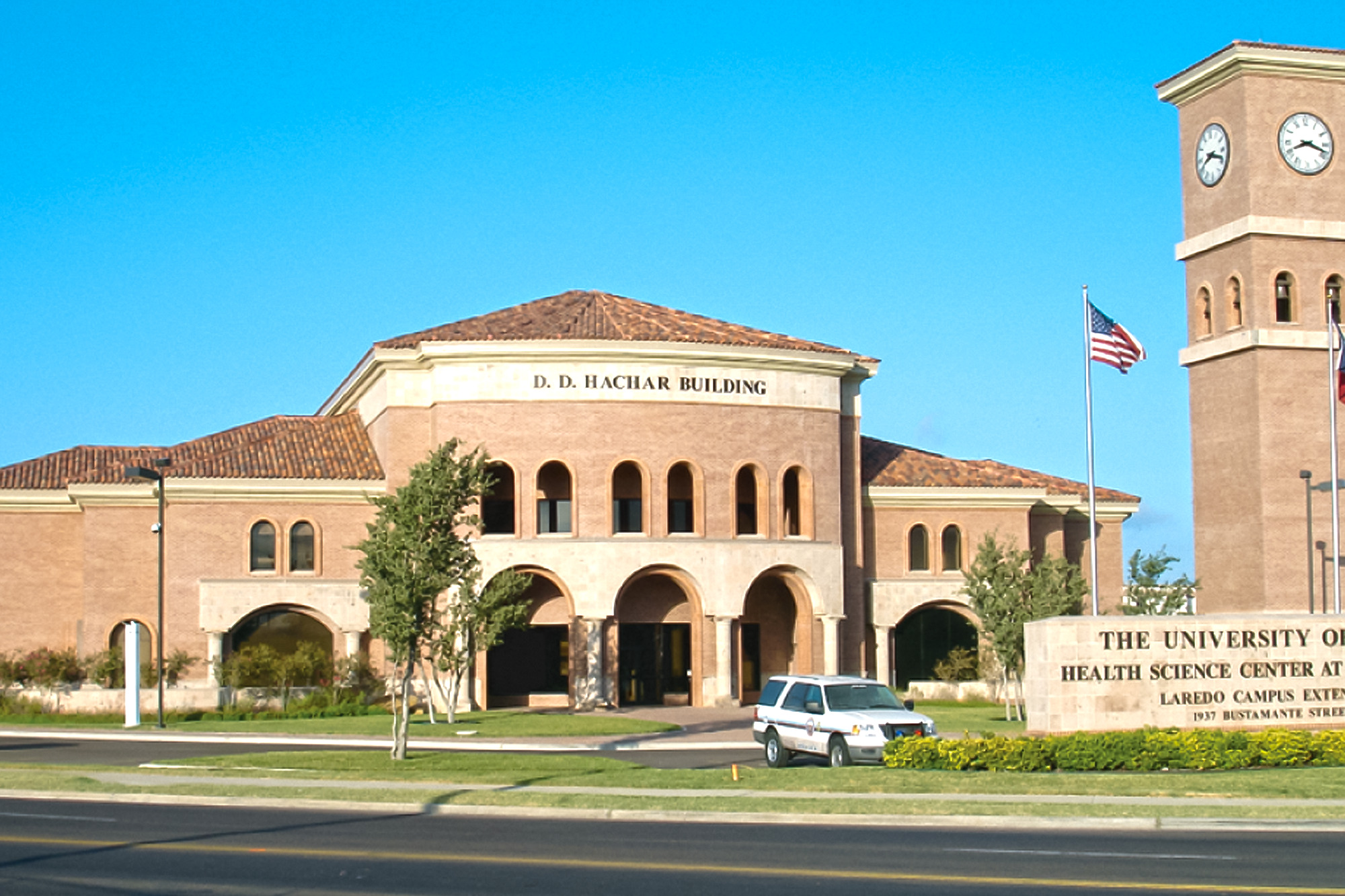 UTHSC SA DD hachar building